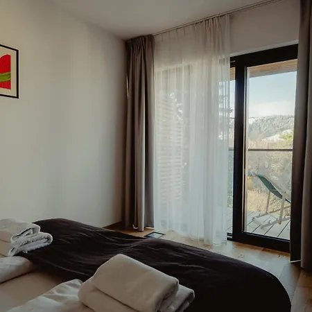 Lipowy Dwor 4* زاكوباني
